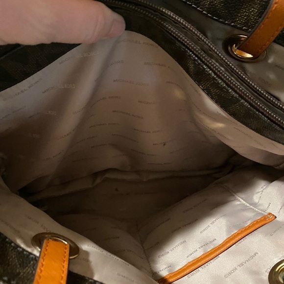 MICHAEL Michael Kors Brown and Tan Shoulder Bag - Picture 8 of 11